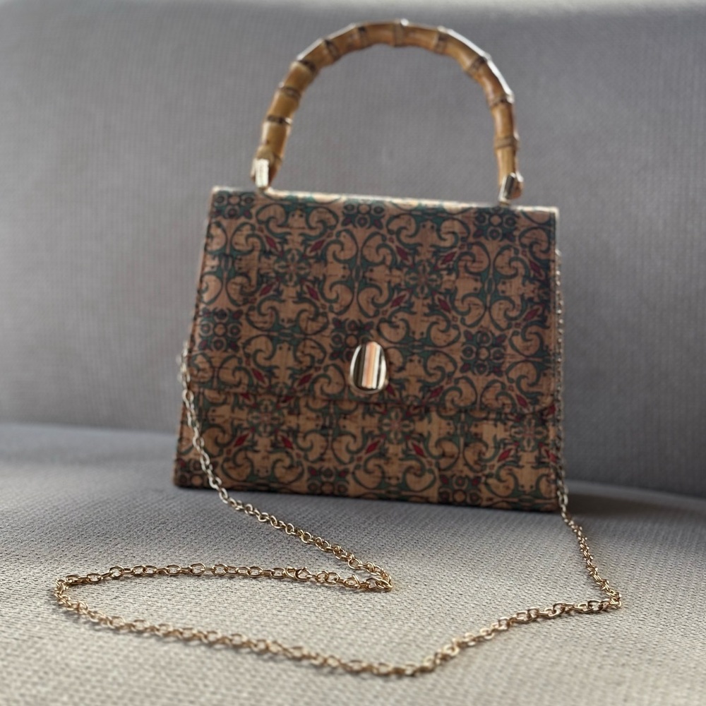 Vintage Style Handbag with Chain Strap